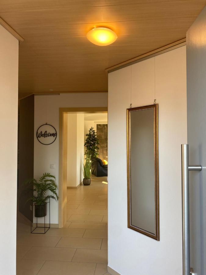Attraktive Wohnung-Elztalidyll-Zwischen Mosel,Nuerburgring Und Burg Eltz Kollig Экстерьер фото