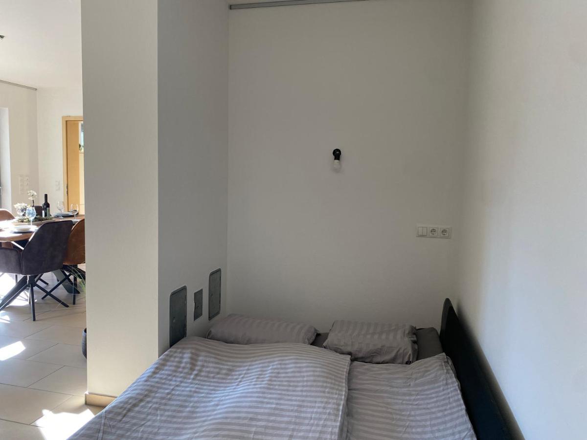 Attraktive Wohnung-Elztalidyll-Zwischen Mosel,Nuerburgring Und Burg Eltz Kollig Экстерьер фото