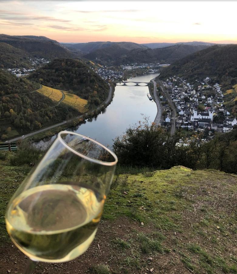 Attraktive Wohnung-Elztalidyll-Zwischen Mosel,Nuerburgring Und Burg Eltz Kollig Экстерьер фото