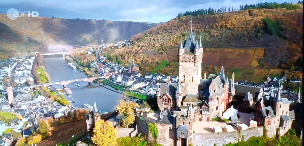 Attraktive Wohnung-Elztalidyll-Zwischen Mosel,Nuerburgring Und Burg Eltz Kollig Экстерьер фото